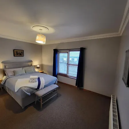 بيت للعطل Red Brick House Rosses Point
