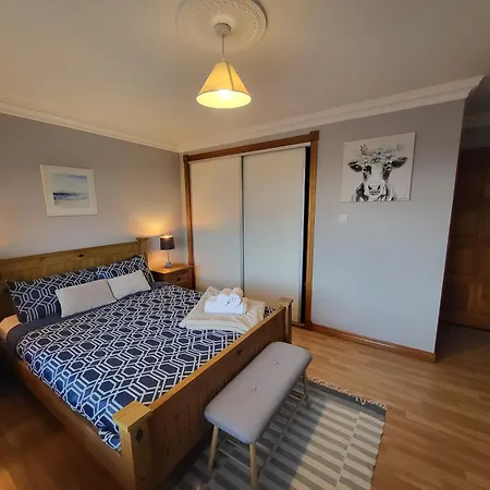 Red Brick House Rosses Point