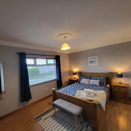 Red Brick House Rosses Point *