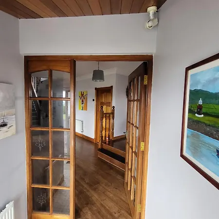 Red Brick House Rosses Point Holiday home *