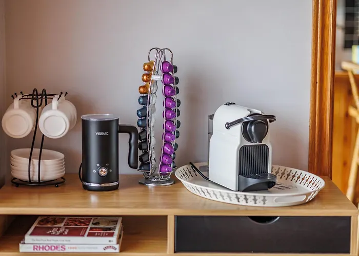 Red Brick House Rosses Point בית נופש