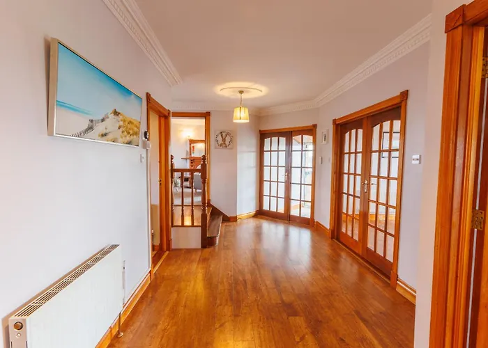 בית נופש Red Brick House Rosses Point סליגו