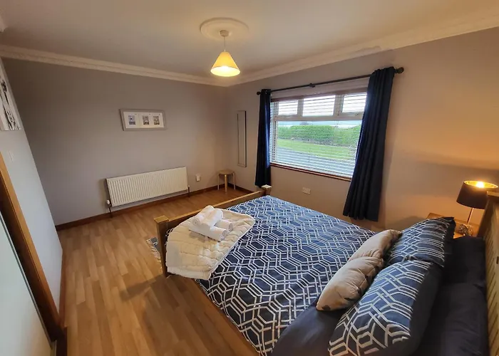 Red Brick House Rosses Point סליגו