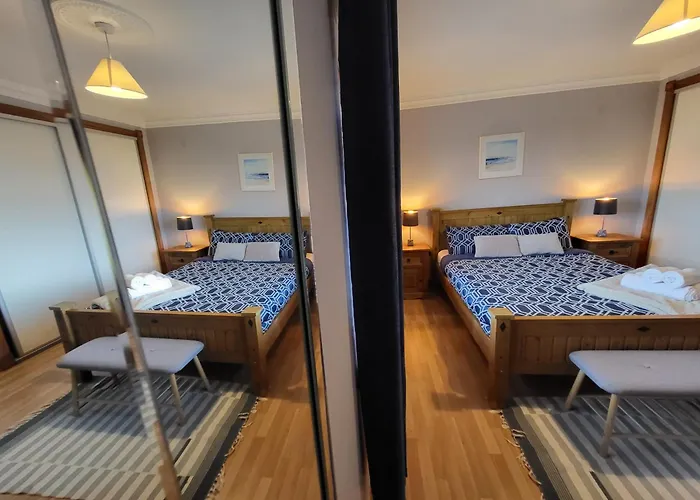 Red Brick House Rosses Point