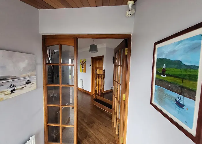 Red Brick House Rosses Point בית נופש *